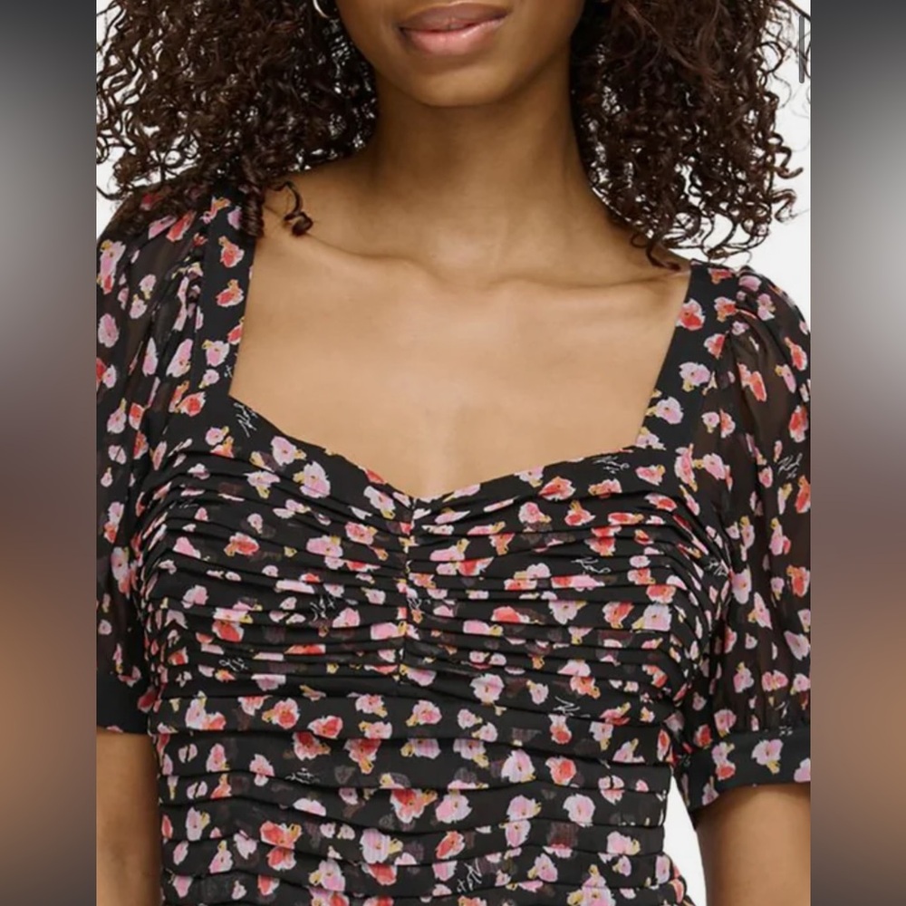 Karl Lagerfeld Paris Floral Print Black Top - Picture 3 of 12